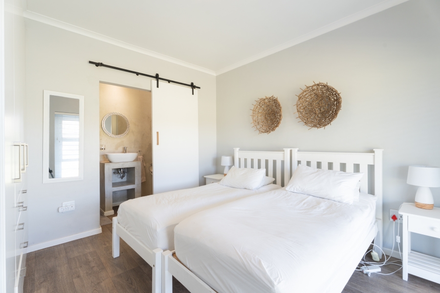 4 Bedroom Property for Sale in Silwerstrand Golf And River Estate Western Cape